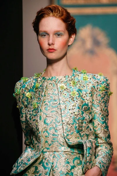 Look 55